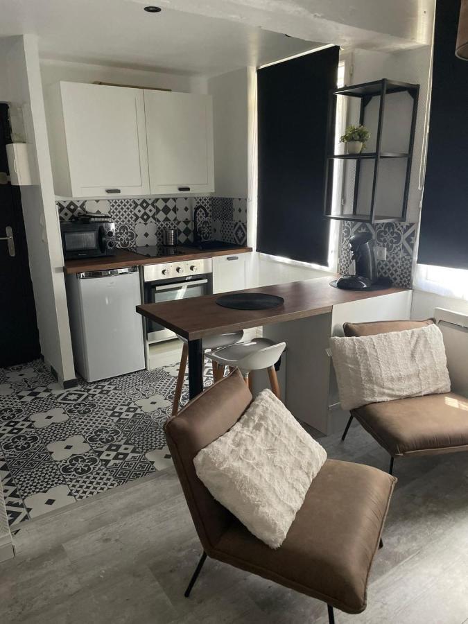 Studio Nicaise Rouen Luaran gambar